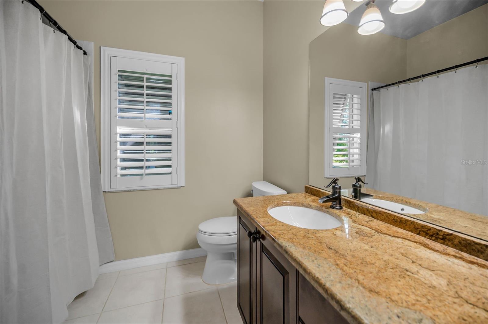 FOX WOOD PH 01 - Residential