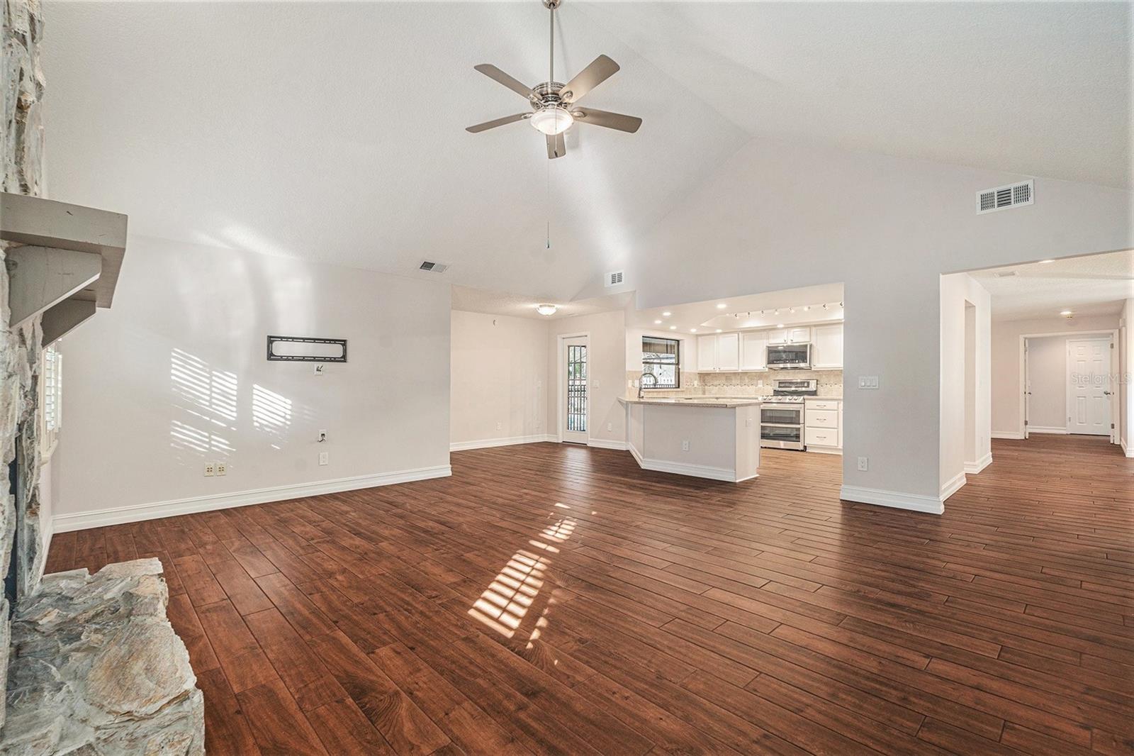 FAIRCLOTH ESTATES - Residential Lease