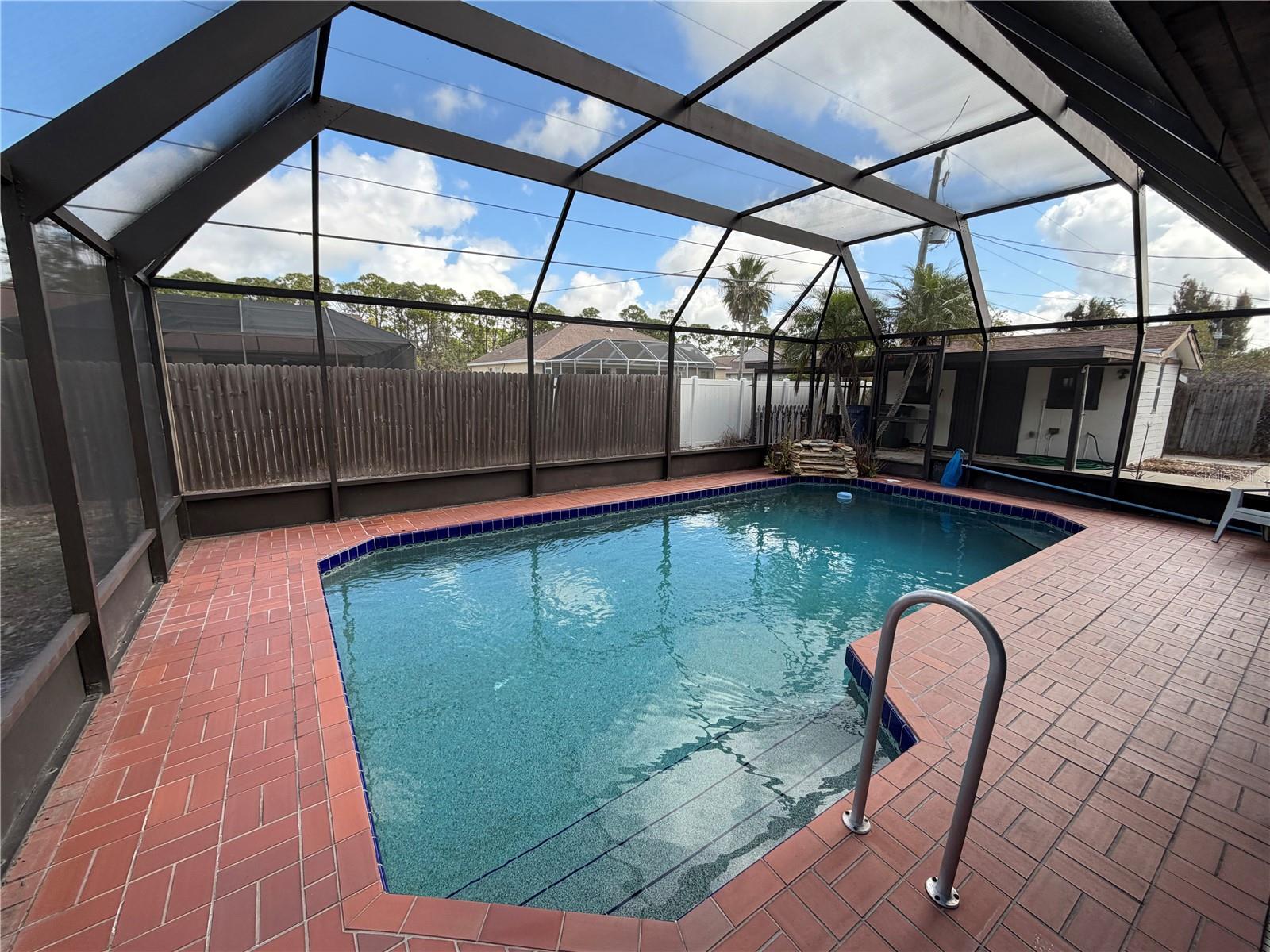 OVERBROOK GARDENS - Residential