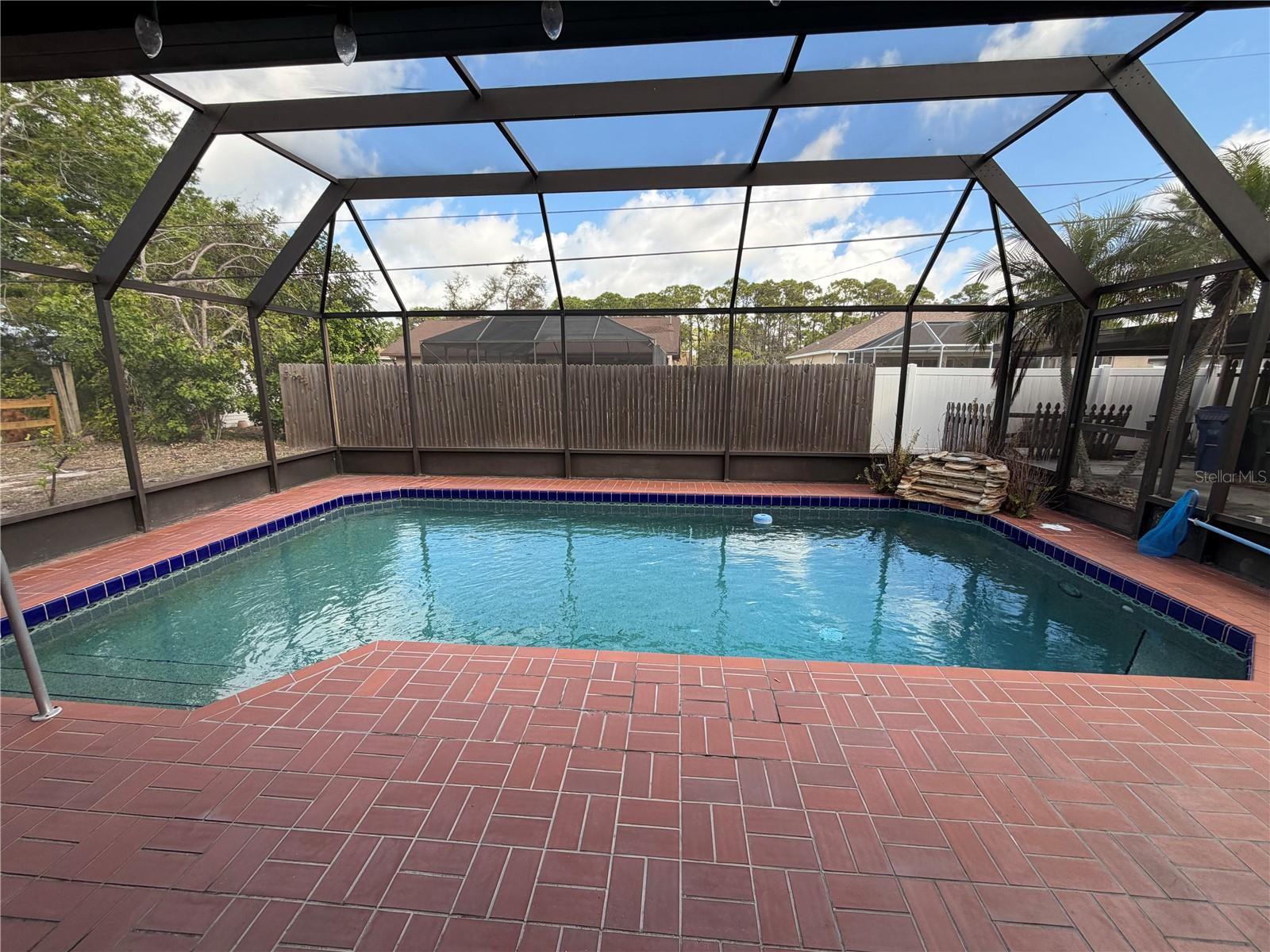 OVERBROOK GARDENS - Residential