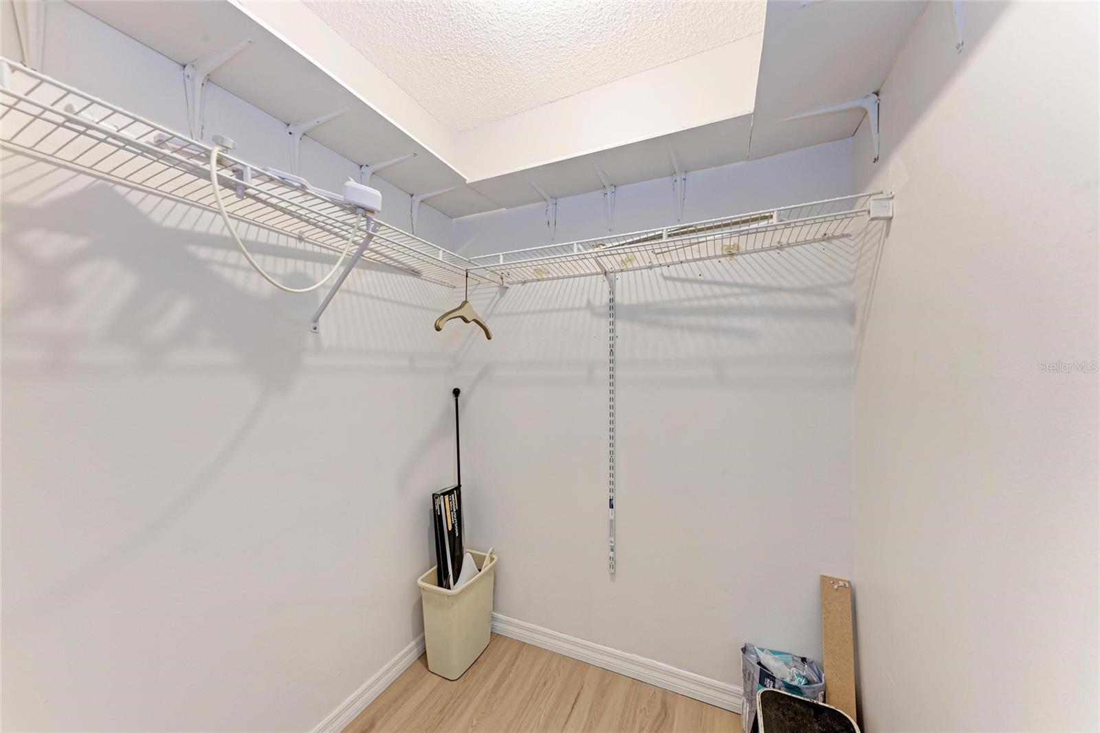 BENEVA RIDGE - Residential