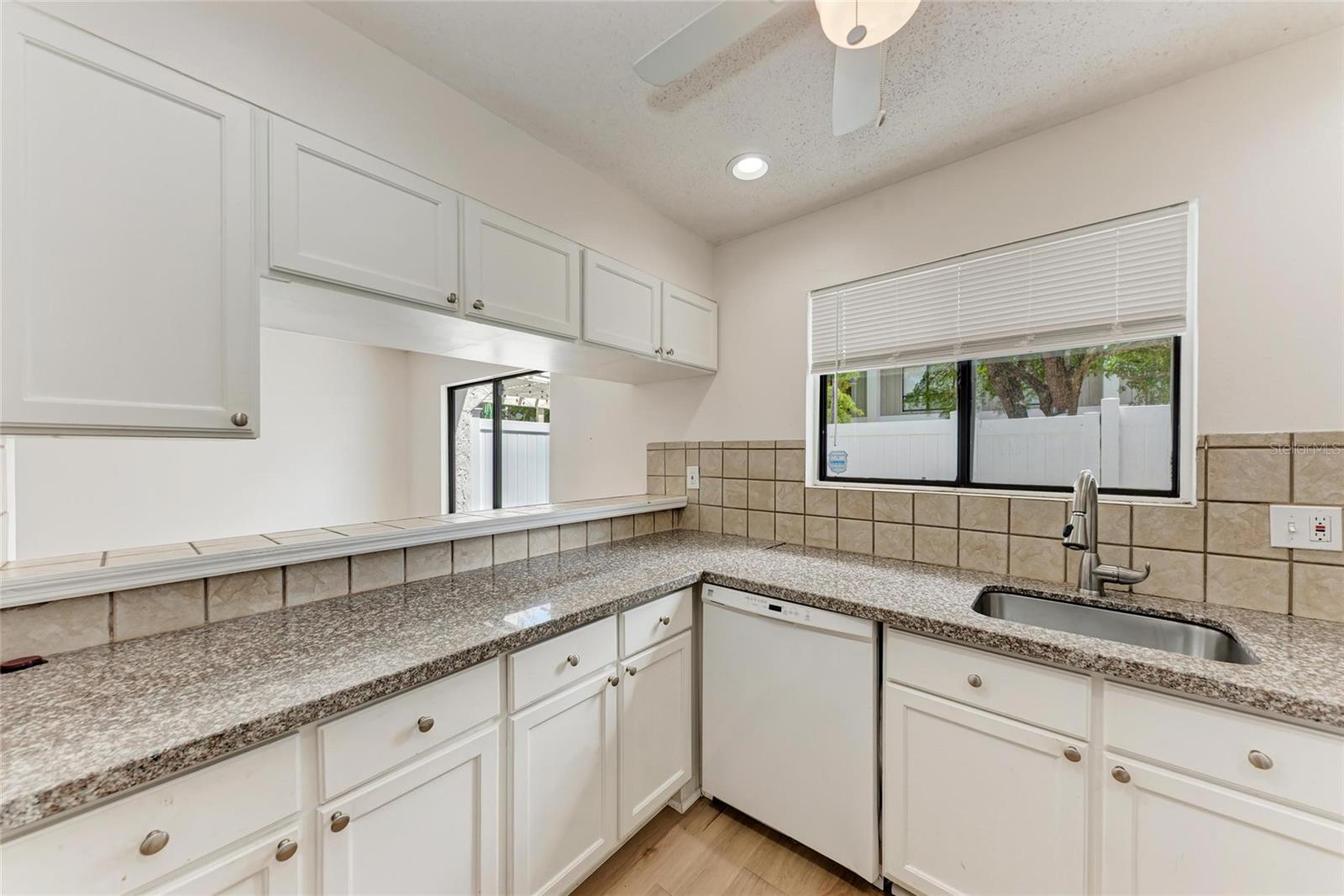 BENEVA RIDGE - Residential