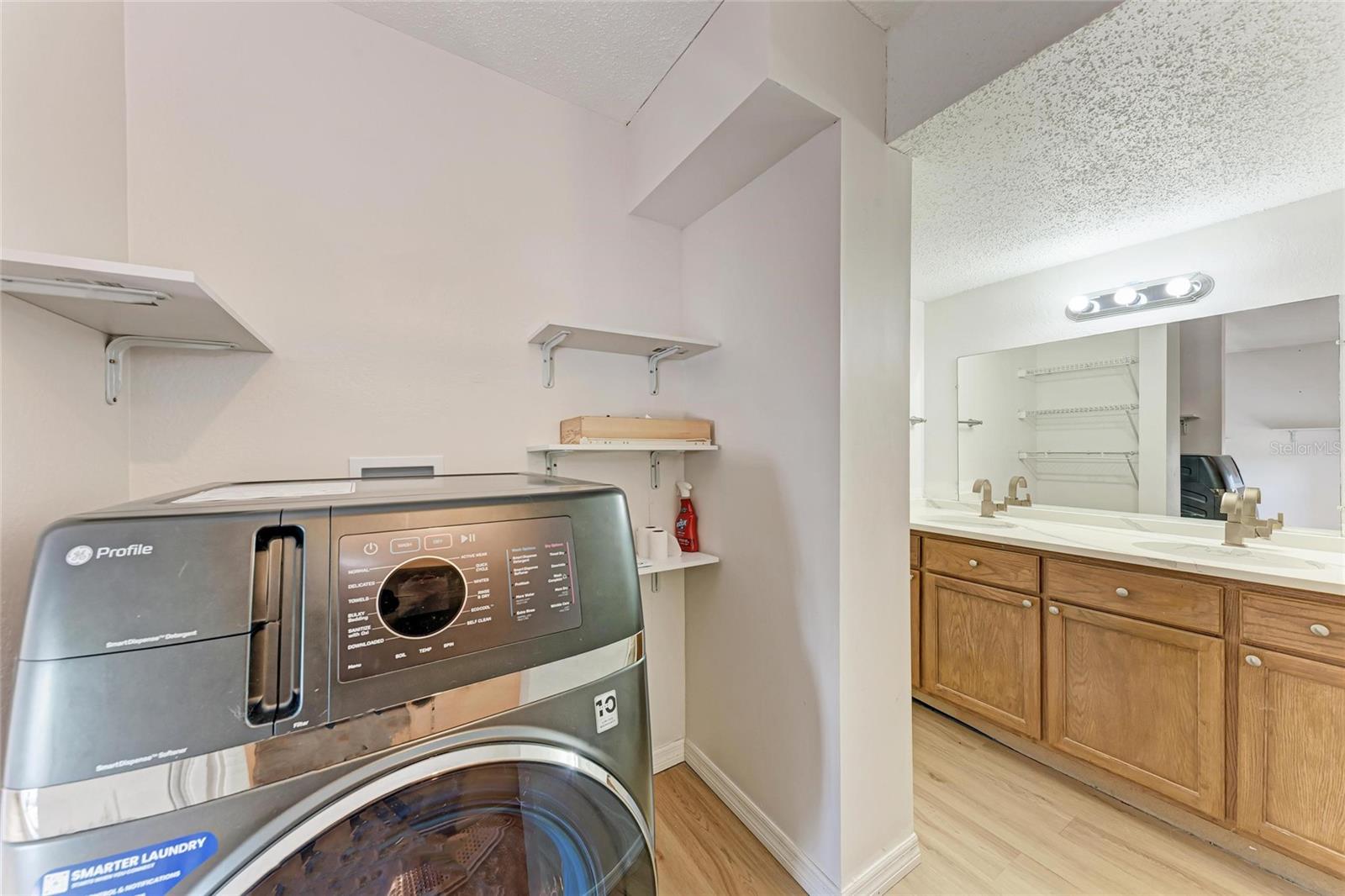 BENEVA RIDGE - Residential