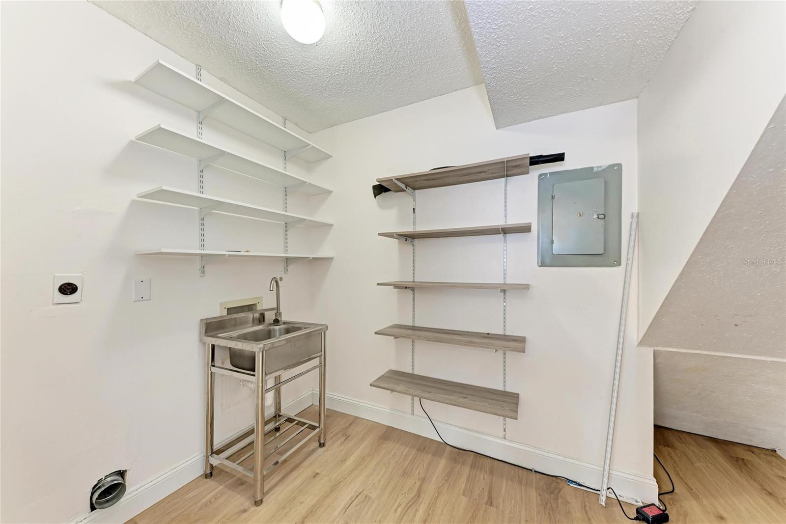 BENEVA RIDGE - Residential