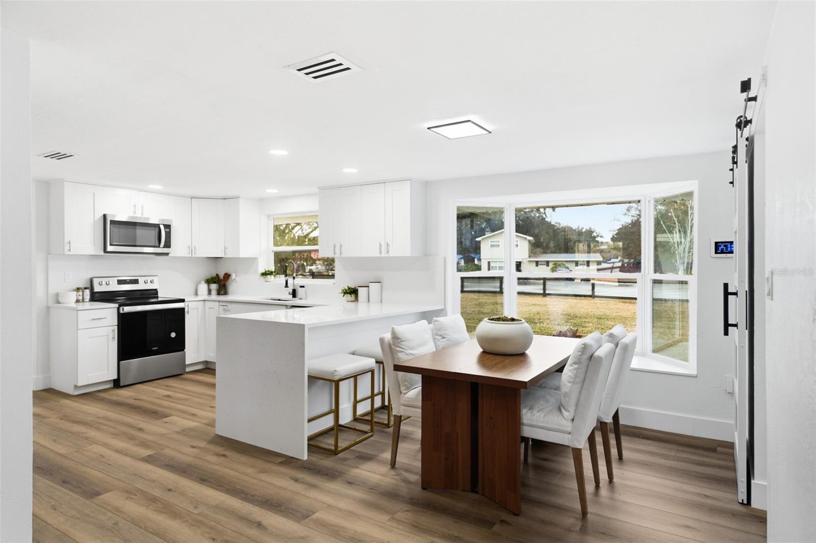 MEADOWBROOK ESTATES - Residential