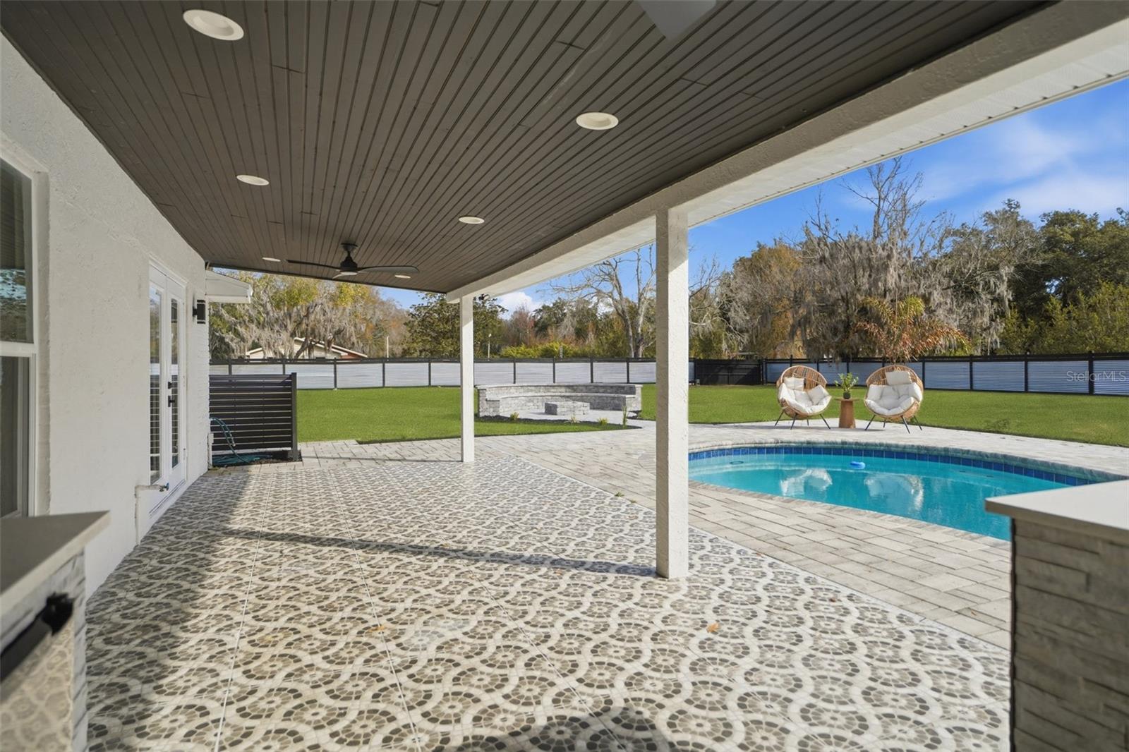 MEADOWBROOK ESTATES - Residential