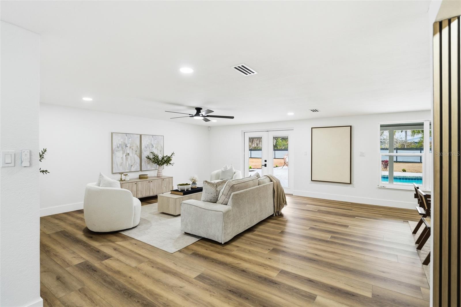 MEADOWBROOK ESTATES - Residential