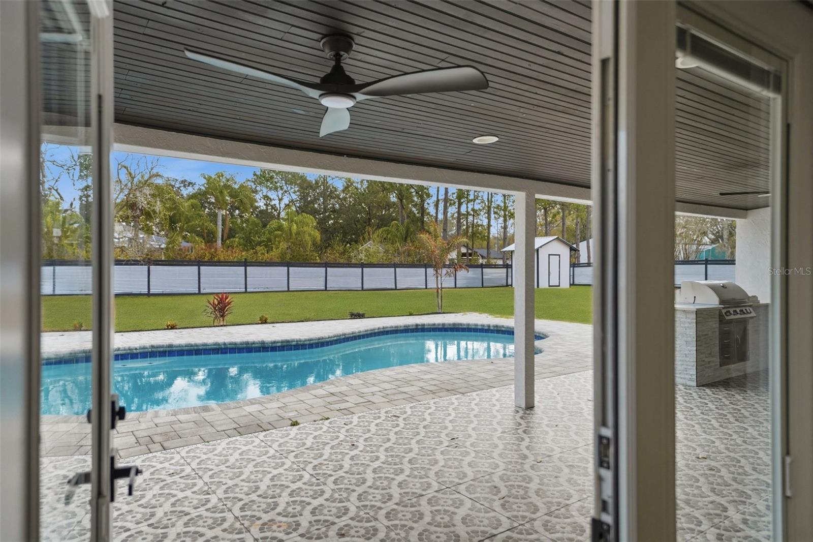 MEADOWBROOK ESTATES - Residential