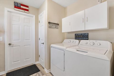 Tiny photo for 17967 SE 87th Melrose Court, The Villages, FL 32162 (MLS # G5109451)