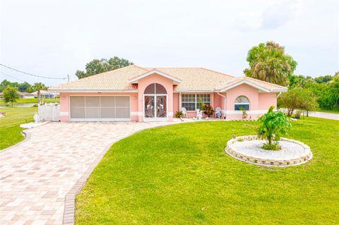 A home in PORT CHARLOTTE