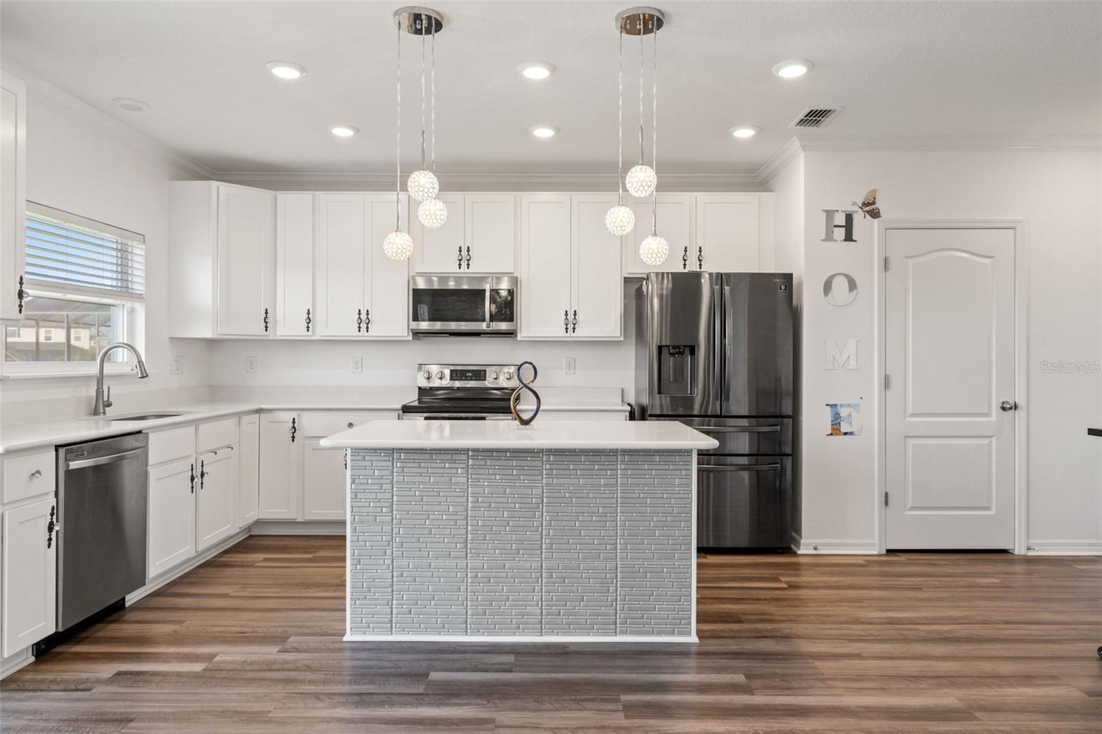 EPPERSON RANCH II - Residential