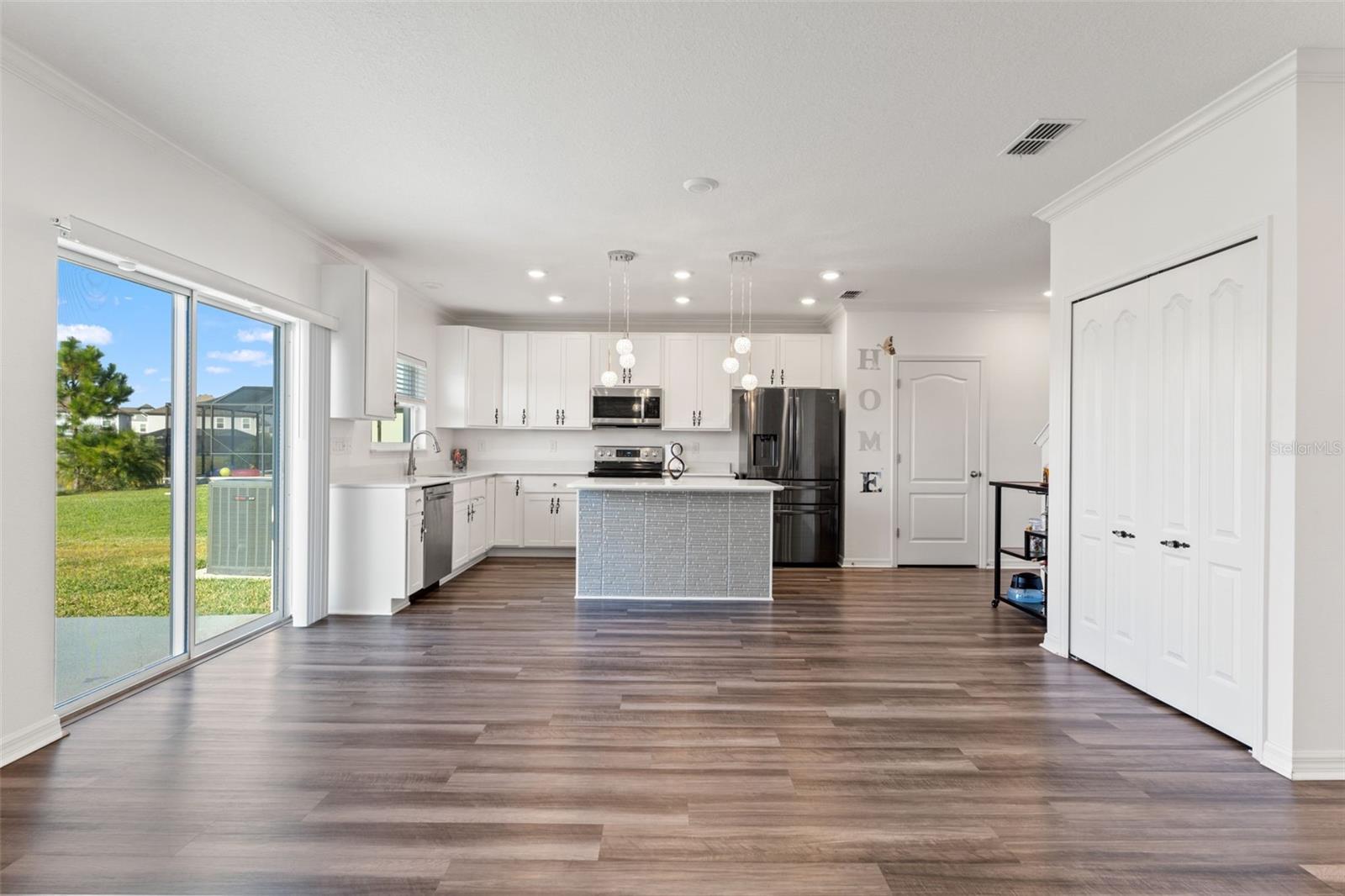 EPPERSON RANCH II - Residential