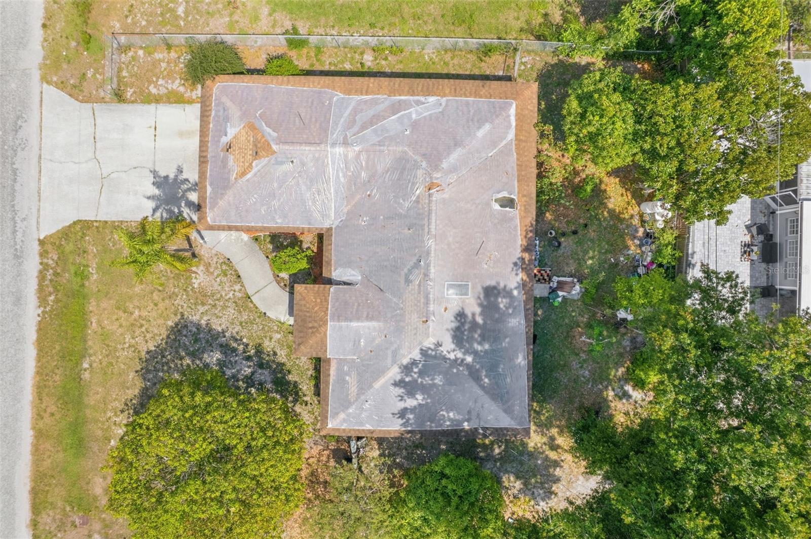 COUNTRY CLUB ACRES - Residential