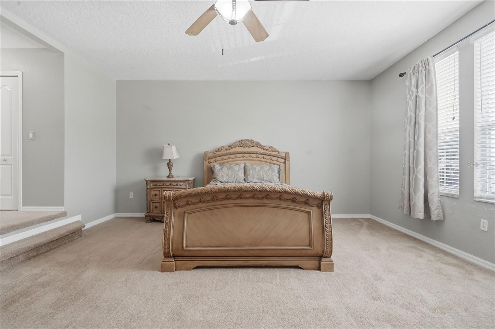 ANDOVER CAY PH 01 44/98 - Residential