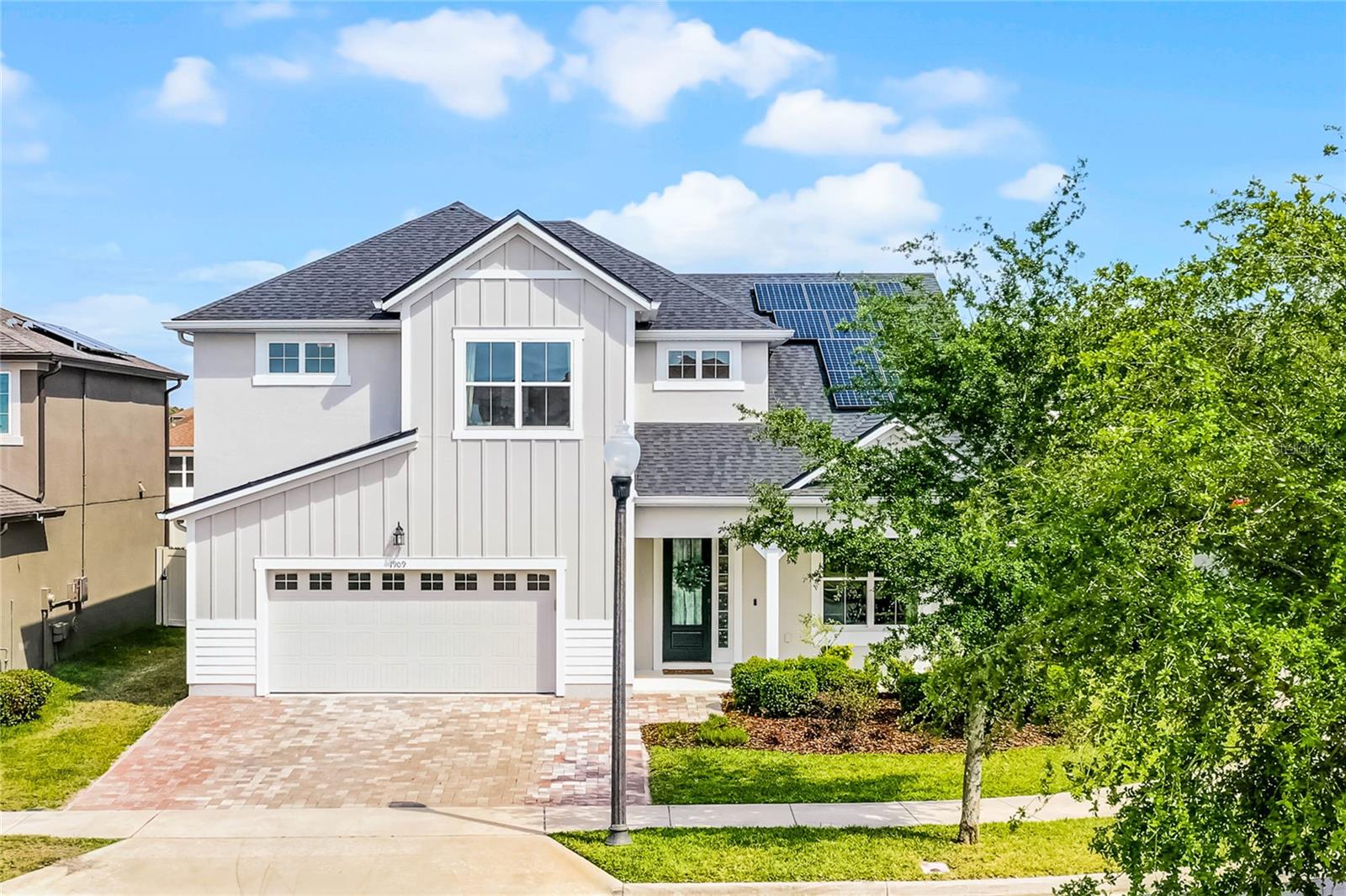 1909 DONAHUE DRIVE