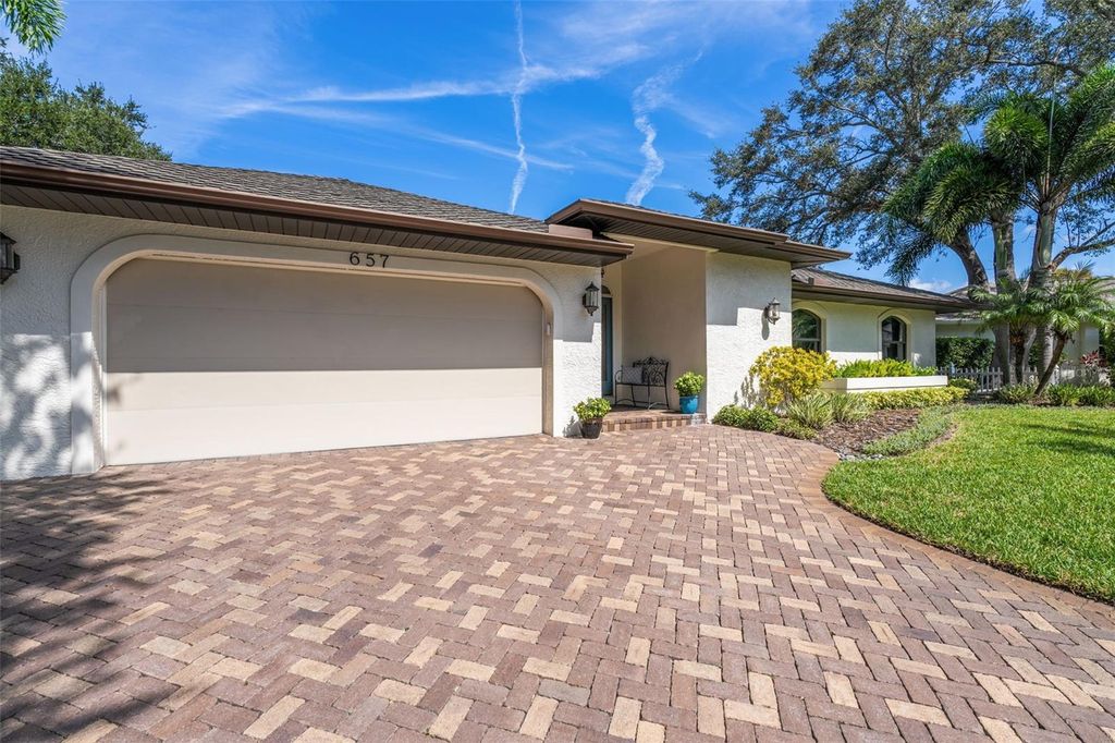 Photo of 657 Riviera Bay Drive NE, St Petersburg, FL 33702 (MLS # TB8426045)