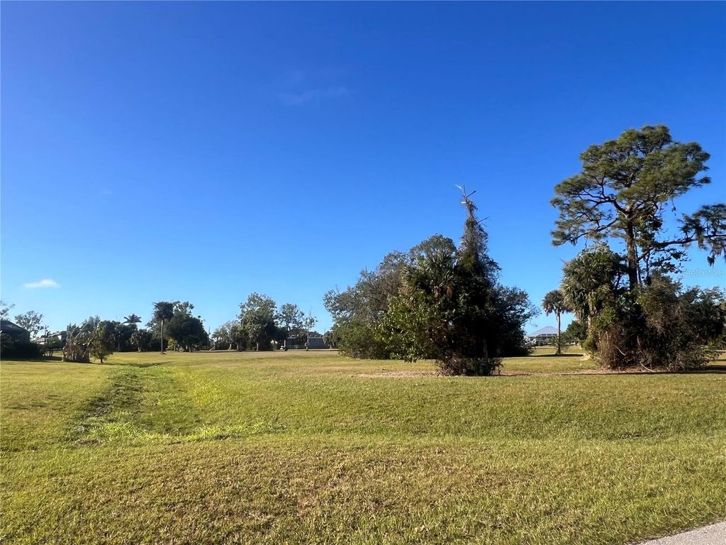 Photo of 16810 Acapulco Road, Punta Gorda, FL 33955 (MLS # A4632516)