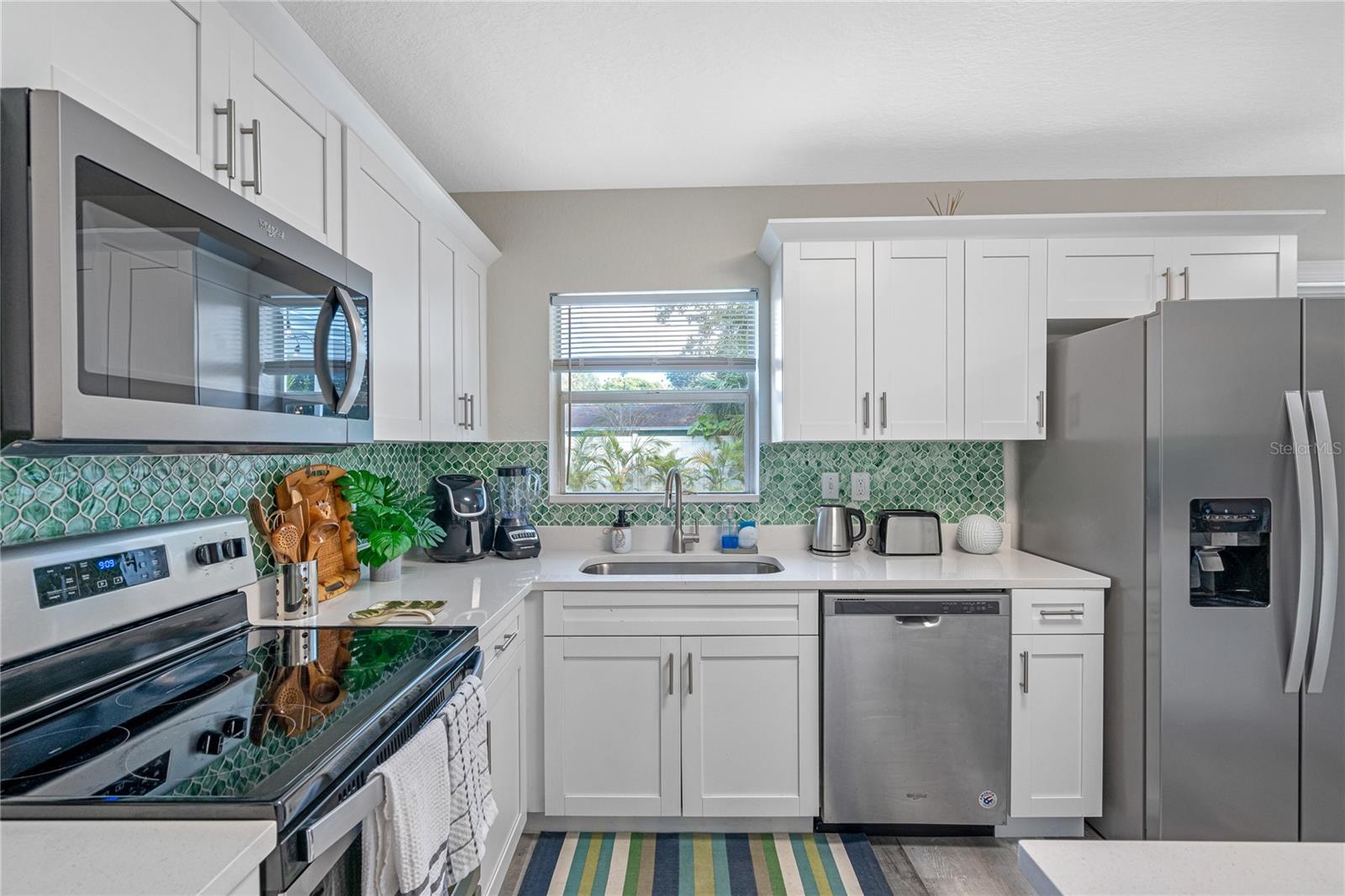 HARBOR CREST - Residential