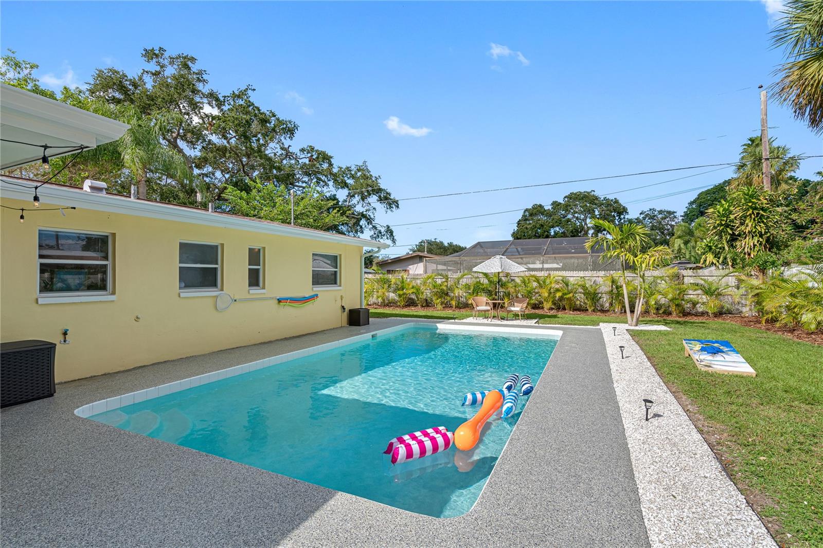 HARBOR CREST - Residential