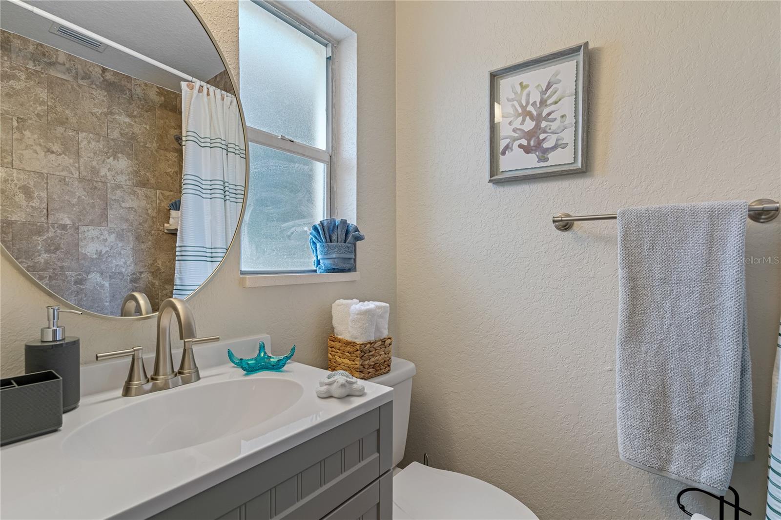 HARBOR CREST - Residential