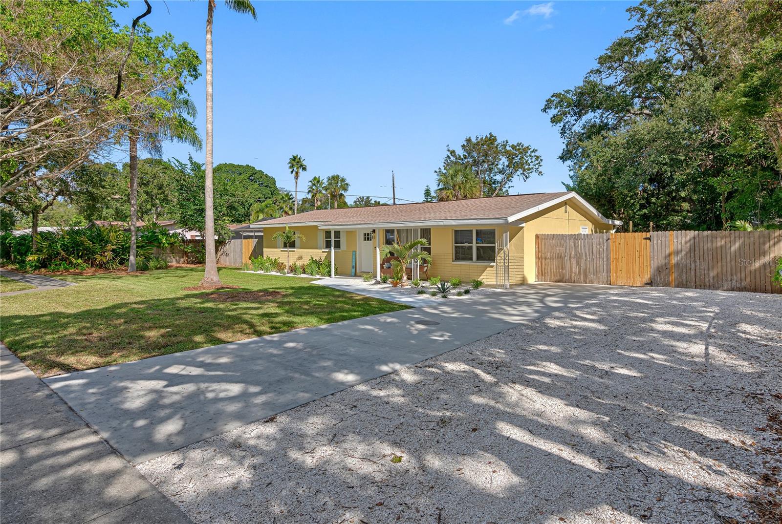 HARBOR CREST - Residential