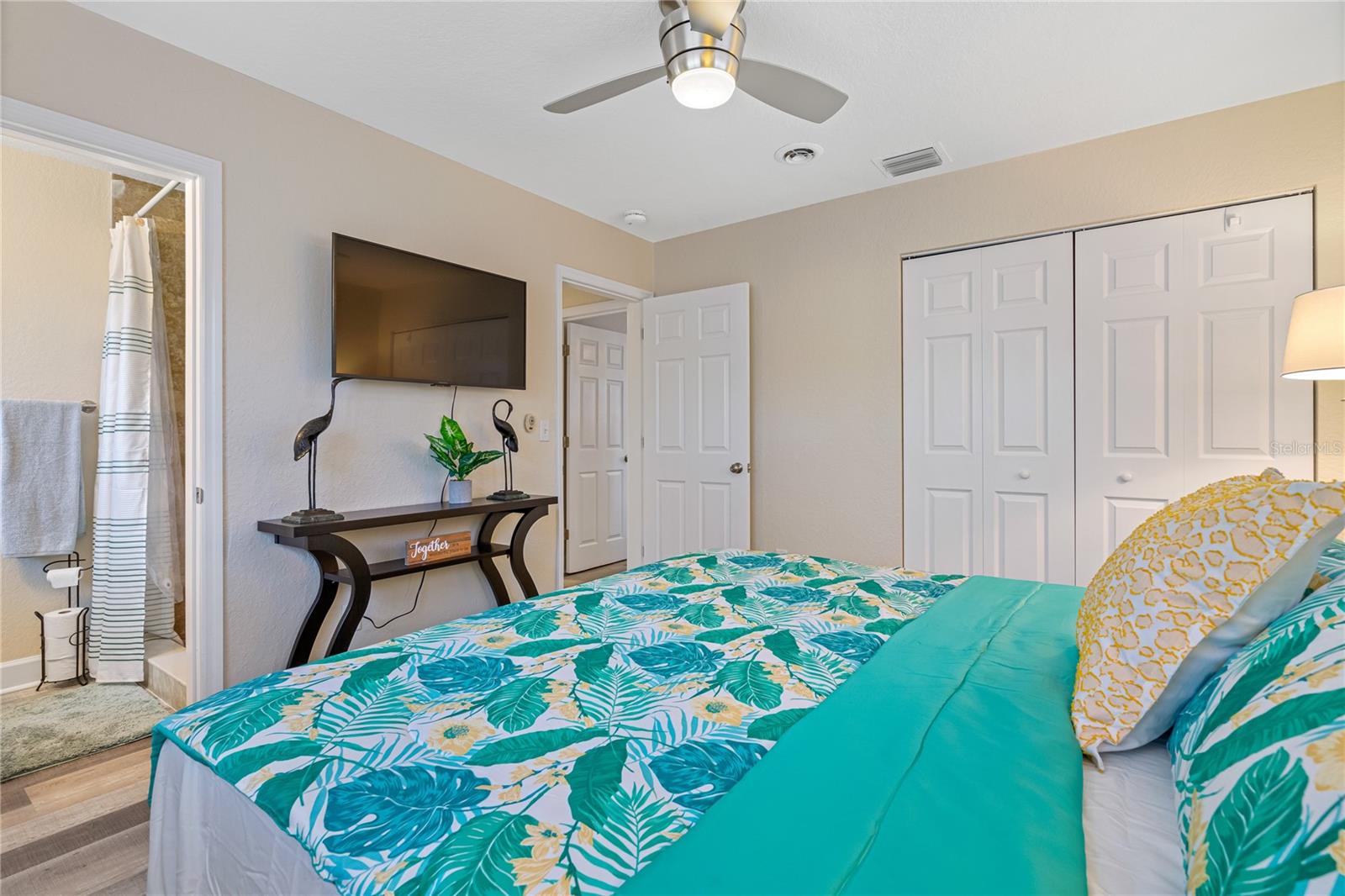 HARBOR CREST - Residential