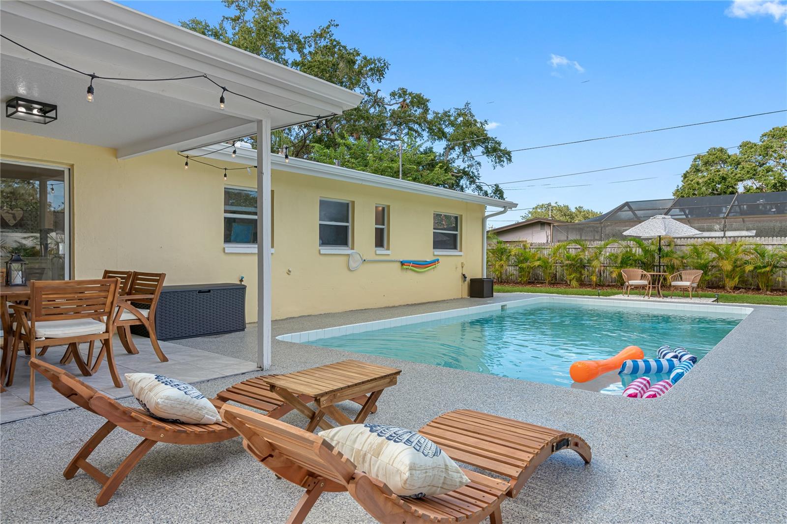 HARBOR CREST - Residential