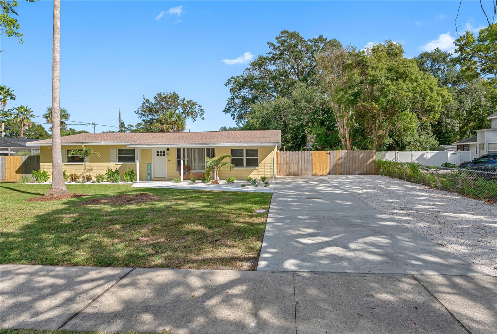 HARBOR CREST - Residential