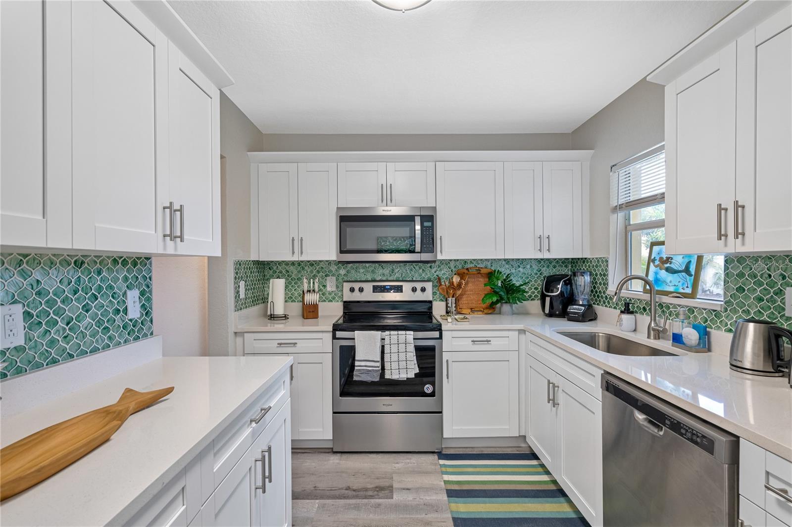 HARBOR CREST - Residential