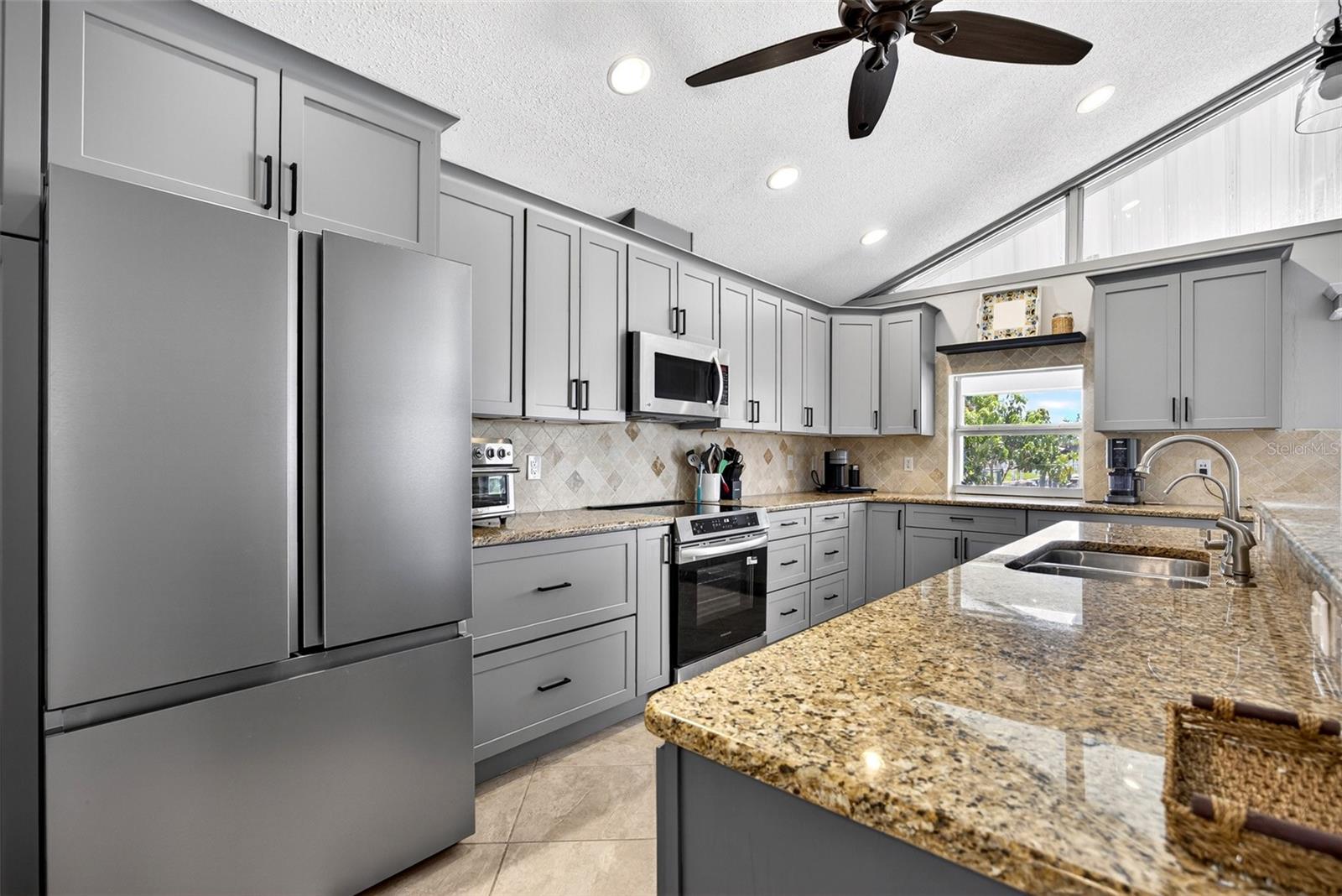 PUNTA GORDA ISLES SEC 07 - Residential