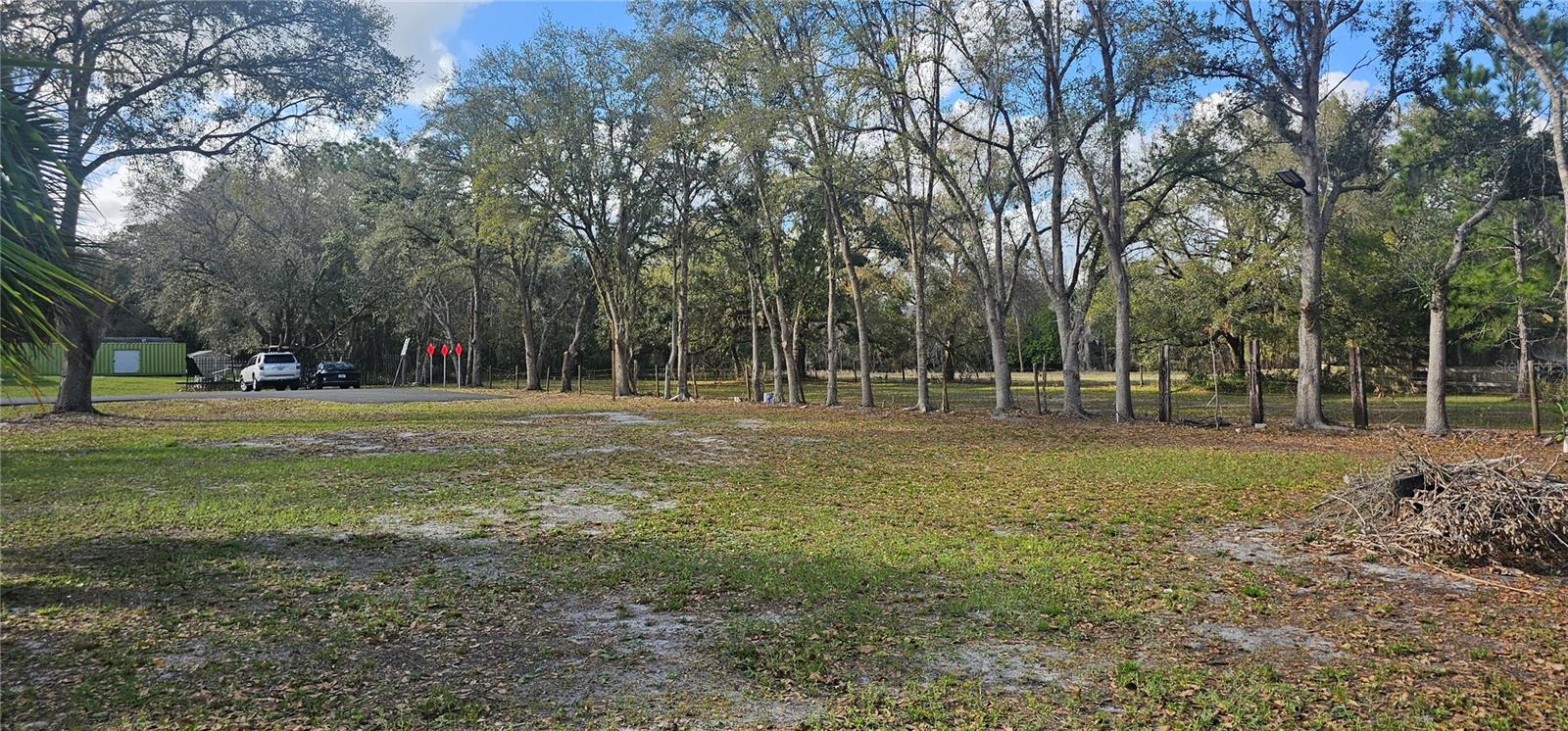 INTEROCEAN CITY SEC A - Land