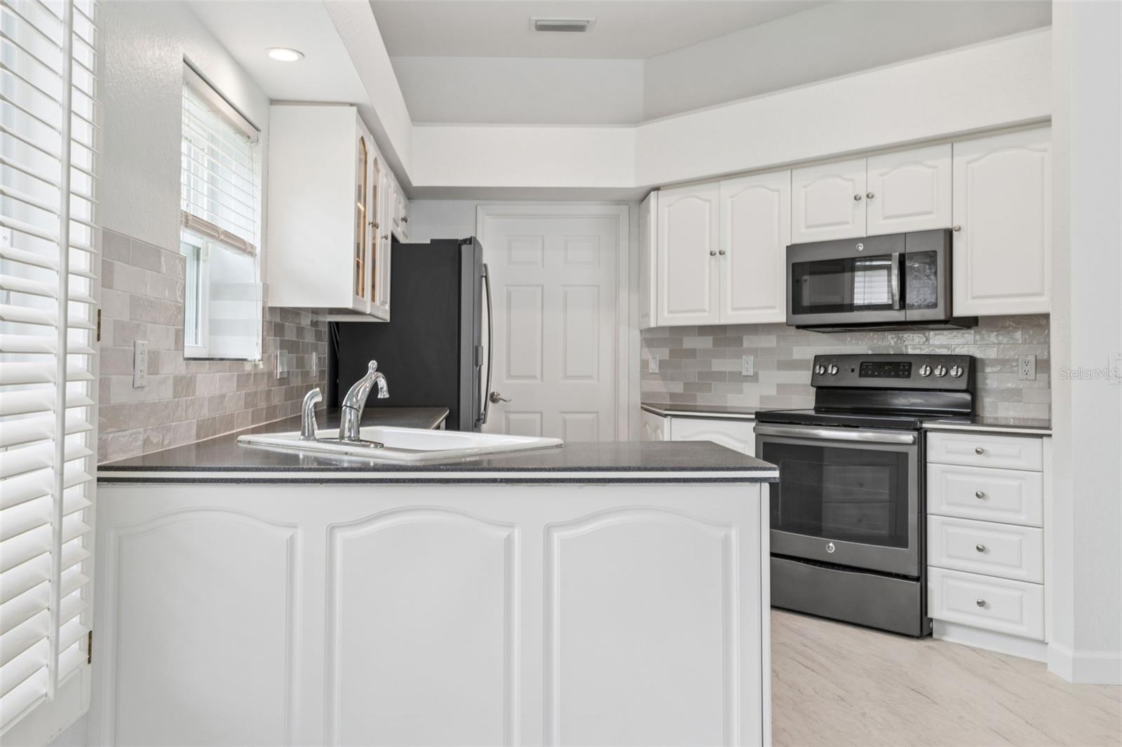 HUNTER'S GREEN - Residential