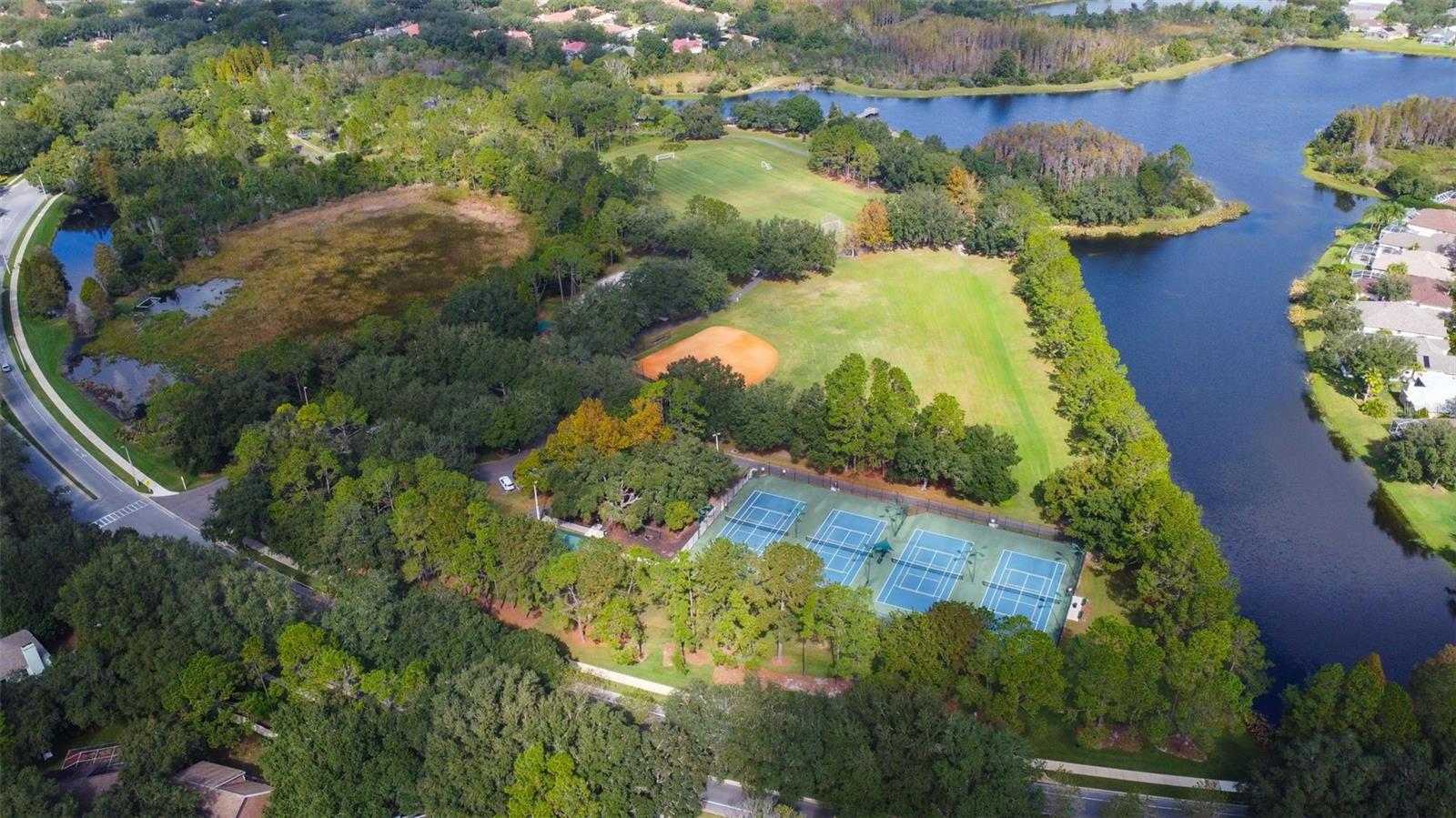 HUNTER'S GREEN - Residential