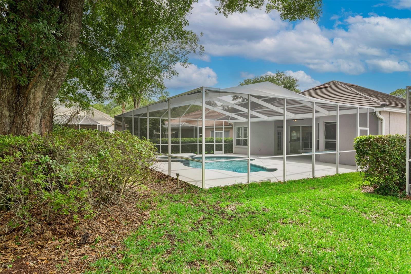HUNTER'S GREEN - Residential