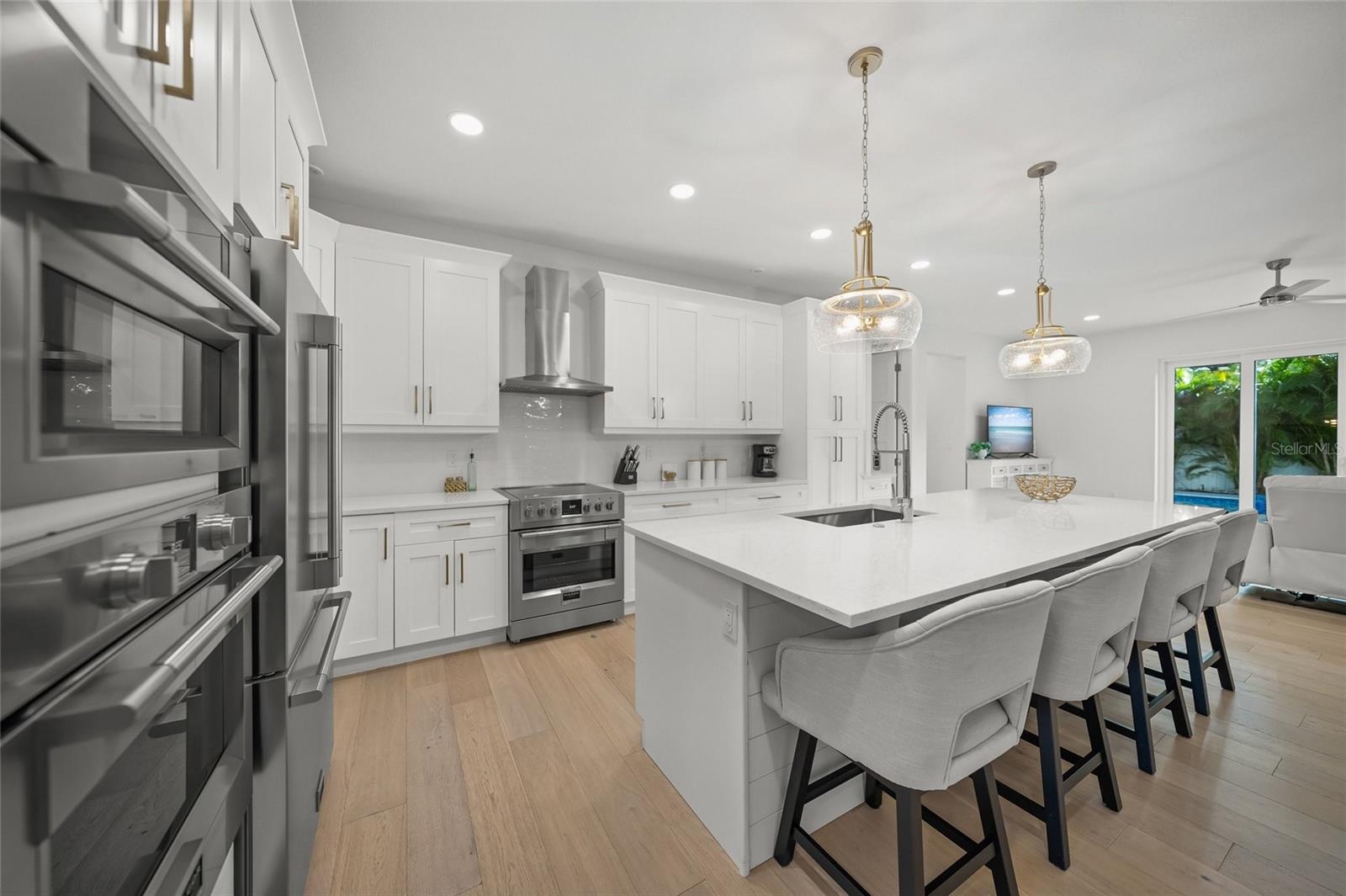 POINSETTIA PARK 2 - Residential