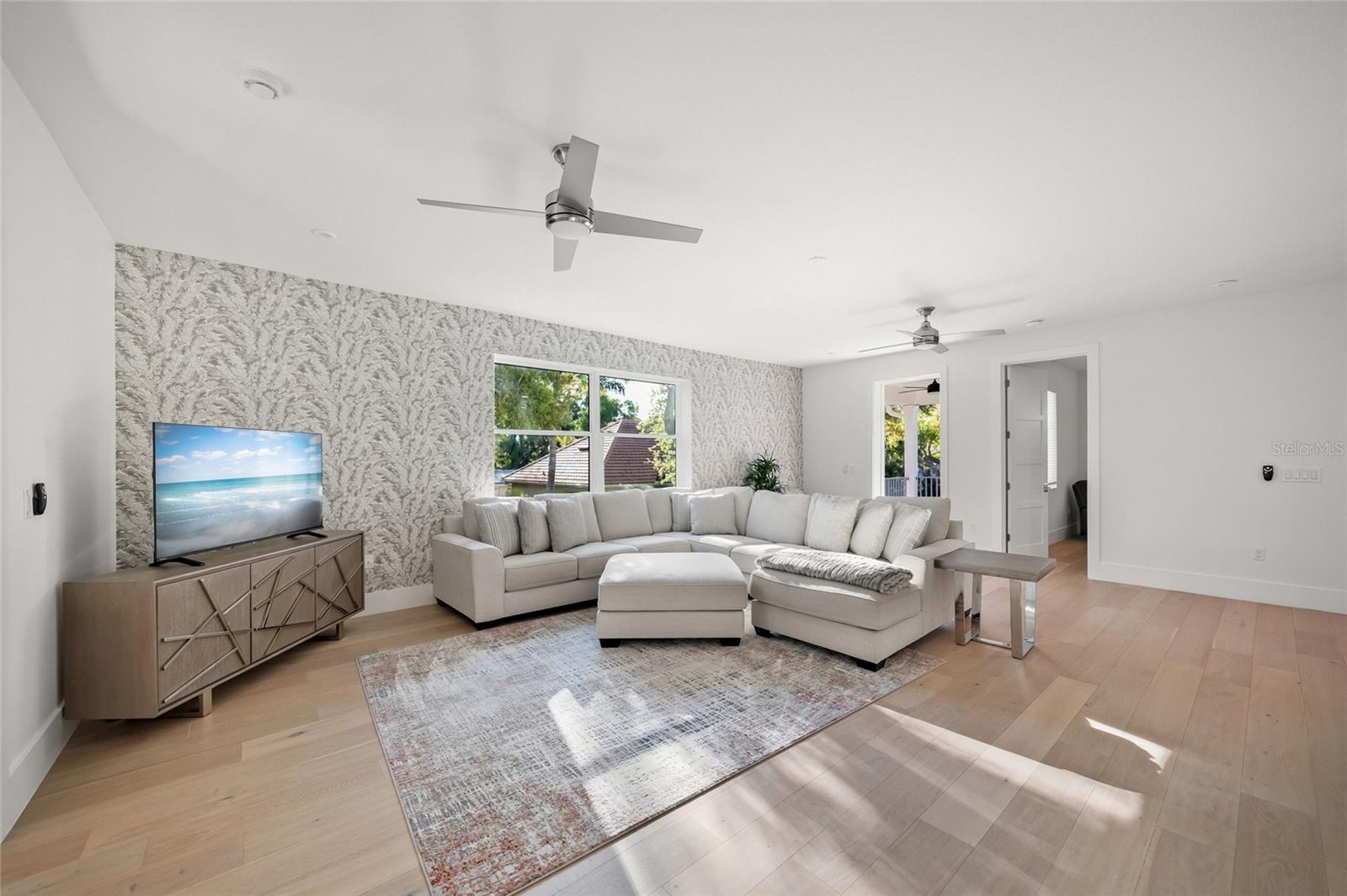 POINSETTIA PARK 2 - Residential