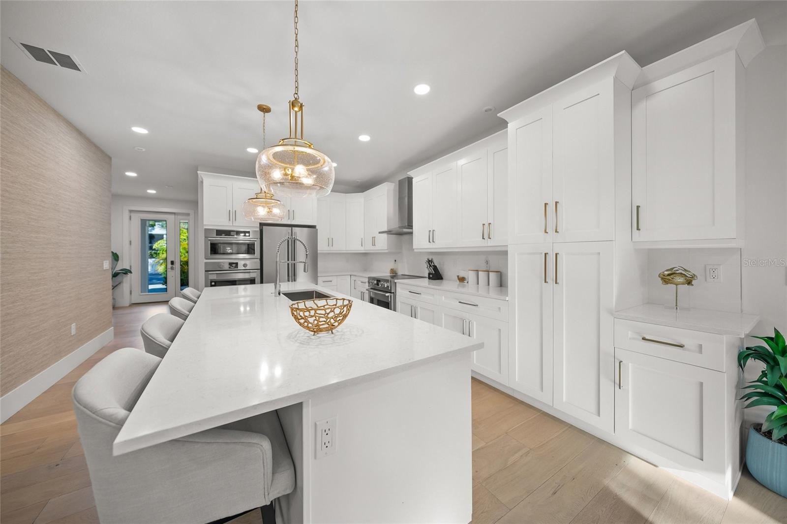 POINSETTIA PARK 2 - Residential