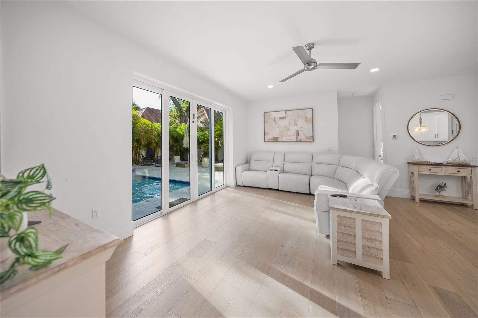 POINSETTIA PARK 2 - Residential