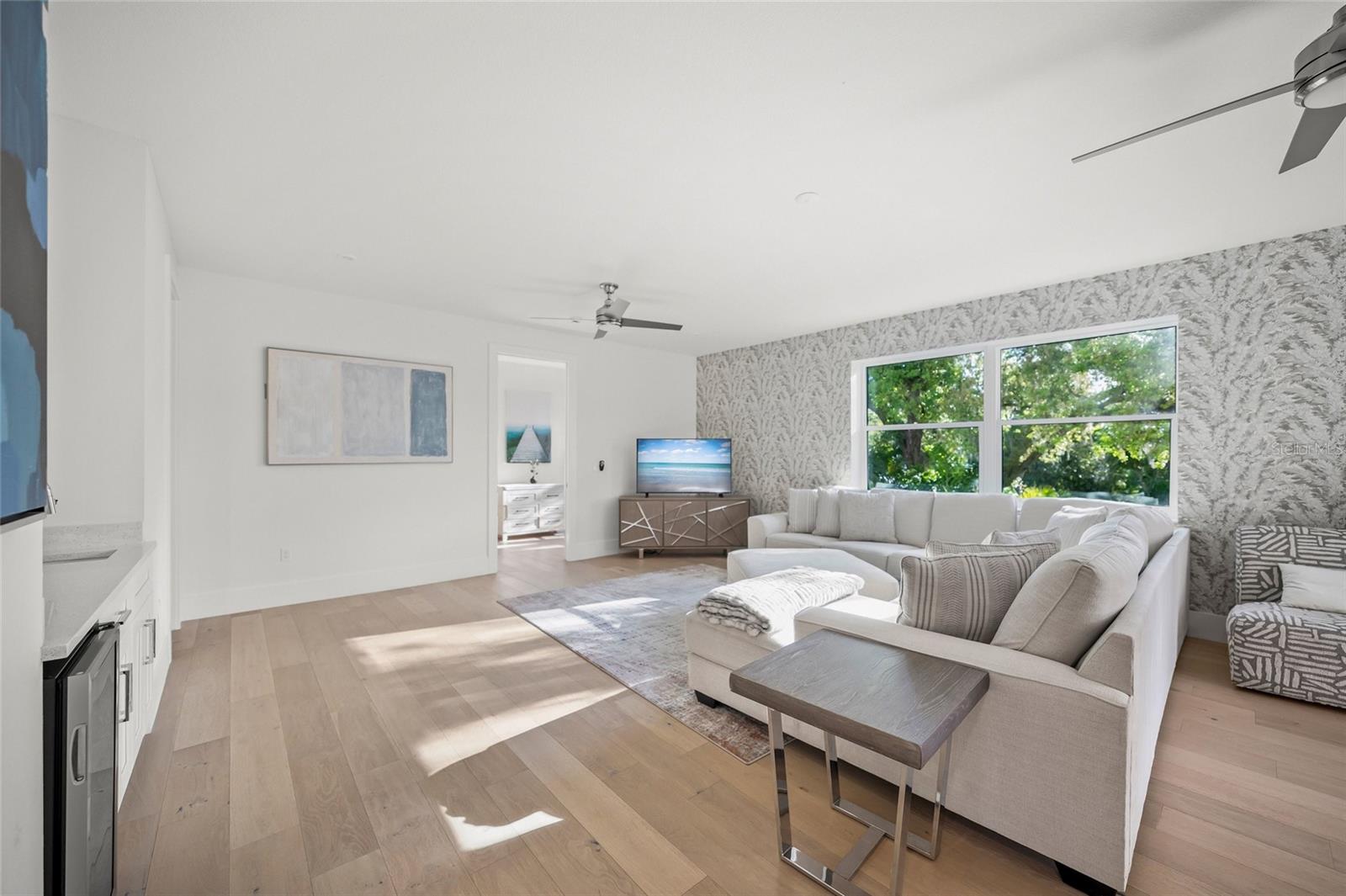 POINSETTIA PARK 2 - Residential