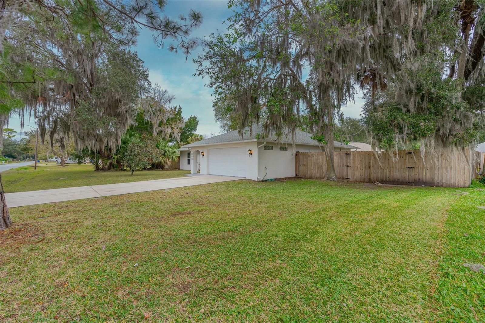 Florida Shors 12 - Residential