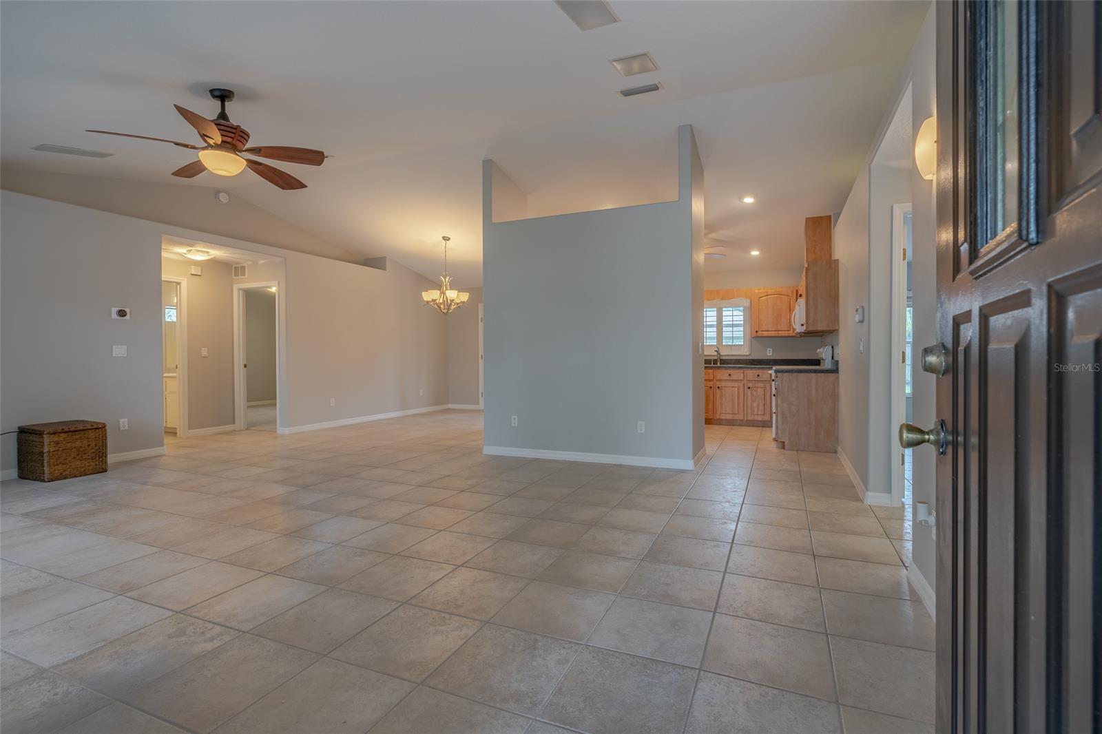 Florida Shors 12 - Residential