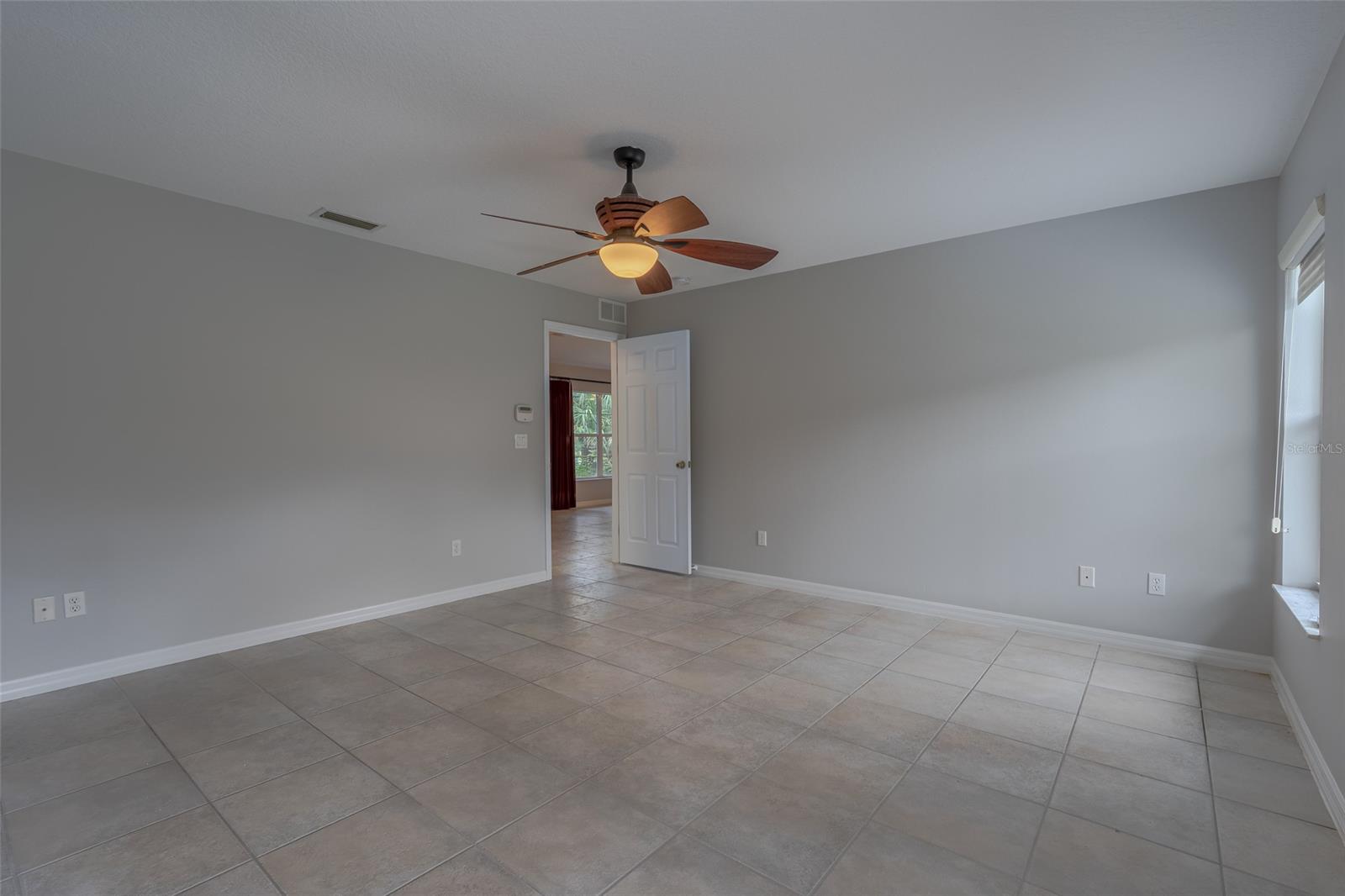 Florida Shors 12 - Residential