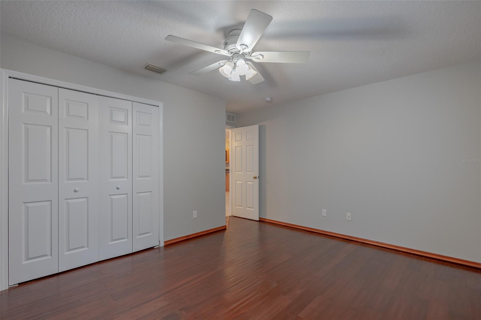 Florida Shors 12 - Residential