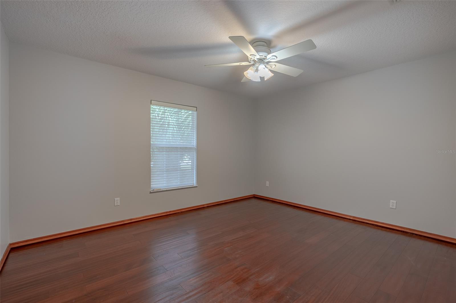 Florida Shors 12 - Residential