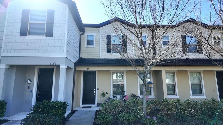 BEAUTIFUL TOWNHOME LOCATED IN THE HIGHLY SOUGHT-AFTER COMMUNITY OF LAKESHORE AT NARCOOSSEE IN ST. CLOUD, JUST MINUTES FROM LAKE NONA MEDICAL CITY, MAJOR HIGHWAYS, SHOPING, DINING, AND ORLANDO INTERNATIONAL AIRPORT. IDEAL AS A PRIMARY RESIDENCE, VACATION HOME, OR INVESTMENT OPPORTUNITY IN ONE OF CENTRAL FLORIDAS FASTEST- GROWING AREAS.