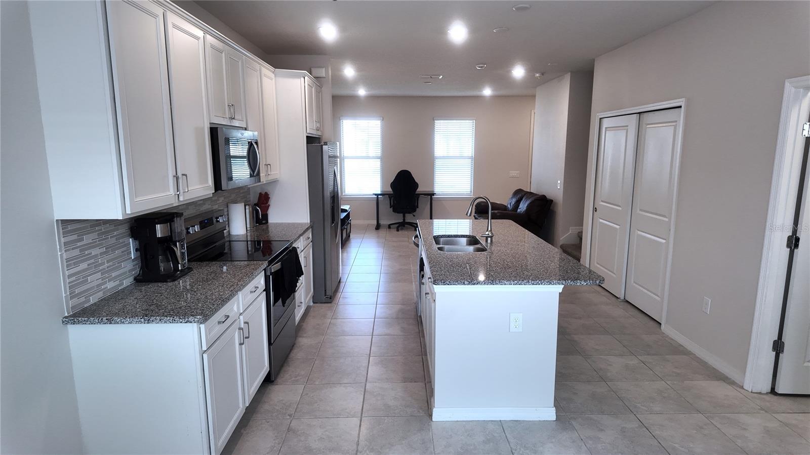 LAKESHORE AT NARCOOSSEE - Residential