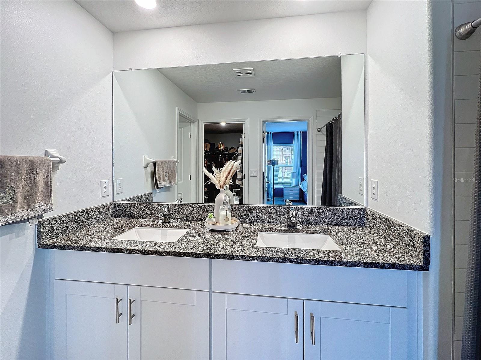 TRIPLE CRK VILLAGE N & P - Residential Lease