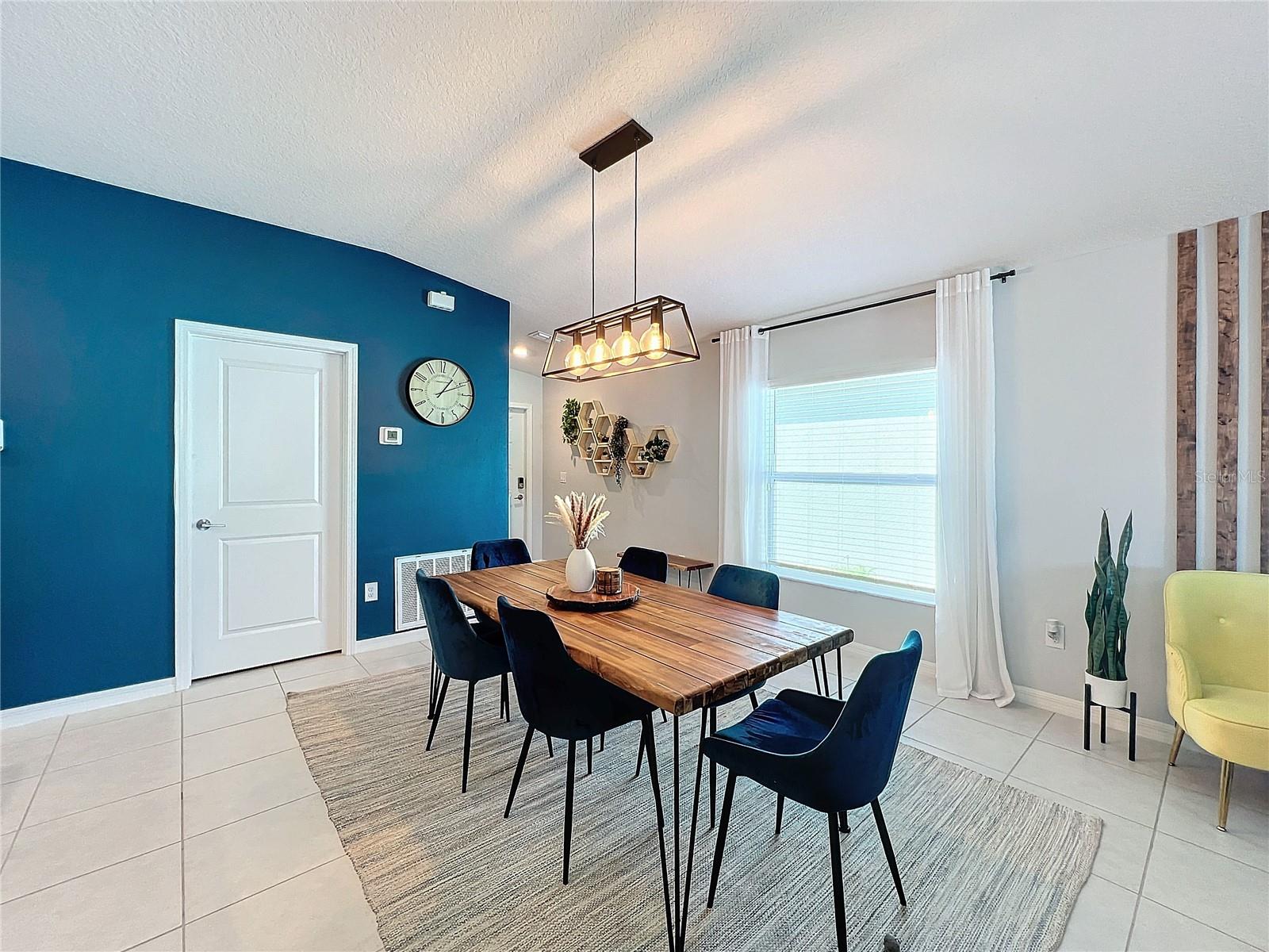 TRIPLE CRK VILLAGE N & P - Residential Lease