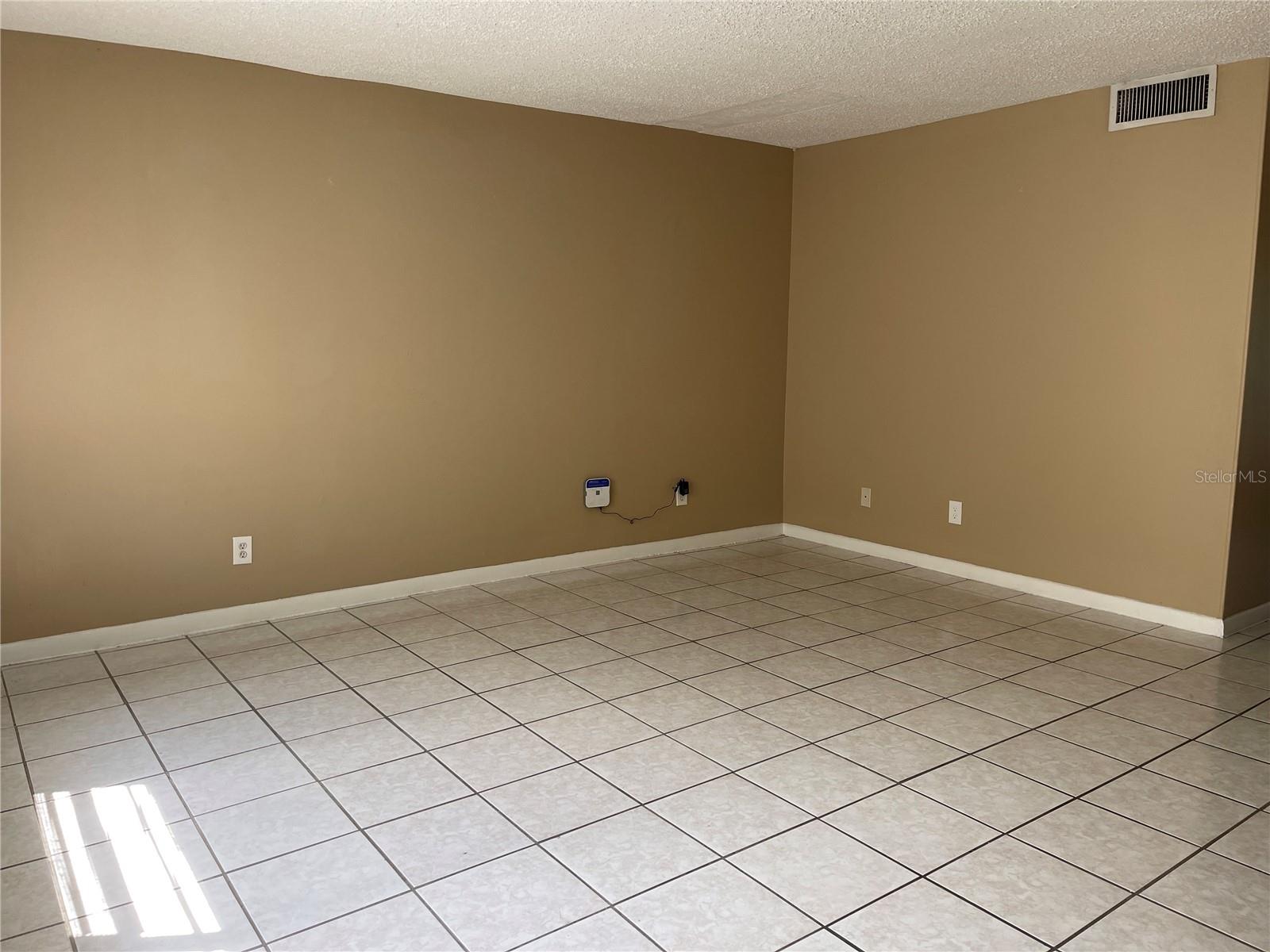 9209 TUDOR DRIVE C203