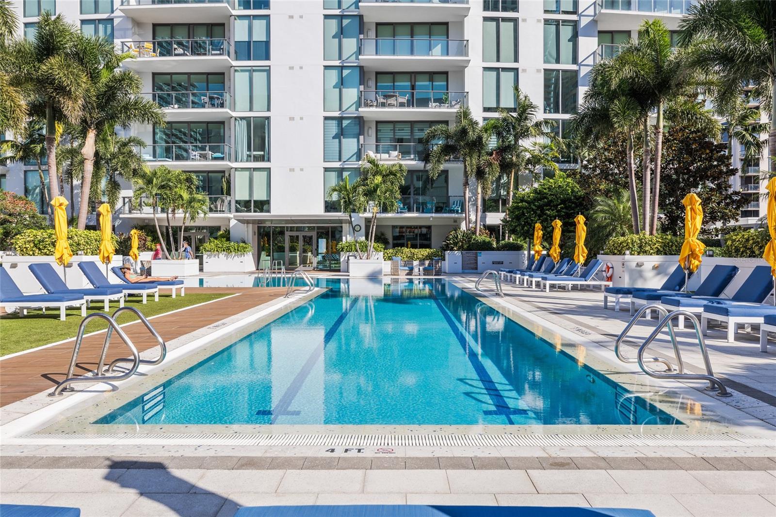 ONE ST. PETERSBURG - Residential